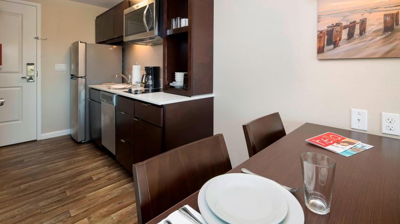 <b>TownePlace Suites Fort Myers/Estero Room</b>. Images powered by <a href="https://www.leonardoworldwide.com/" title="Leonardo Worldwide" target="_blank">Leonardo</a>.
