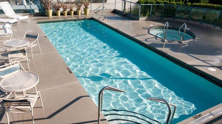 <b>Vancouver Airport Marriott Hotel Pool</b>. Images powered by <a href="https://www.leonardoworldwide.com/" title="Leonardo Worldwide" target="_blank">Leonardo</a>.