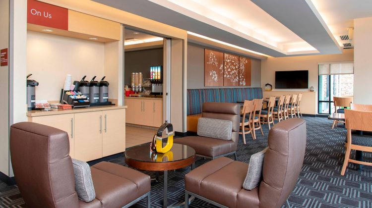 TownePlace Suites Fort Wayne North Restaurant