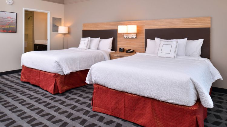 TownePlace Suites by Marriott Gillette Suite