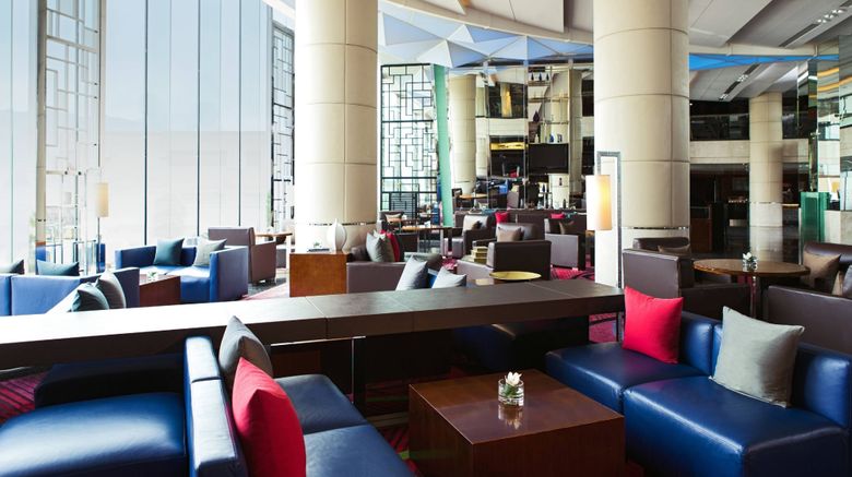 <b>Hong Kong SkyCity Marriott Hotel Lobby</b>. Images powered by <a href="https://www.leonardoworldwide.com/" title="Leonardo Worldwide" target="_blank">Leonardo</a>.