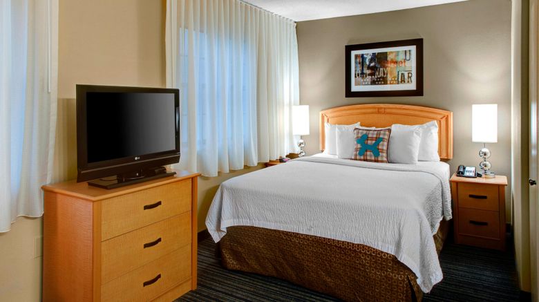 <b>TownePlace Suites Atlanta Buckhead Suite</b>. Images powered by <a href="https://www.leonardoworldwide.com/" title="Leonardo Worldwide" target="_blank">Leonardo</a>.