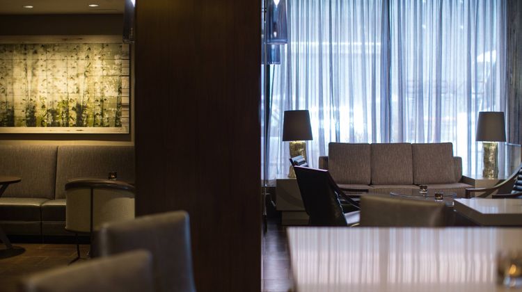 Calgary Marriott Downtown Hotel Exterior