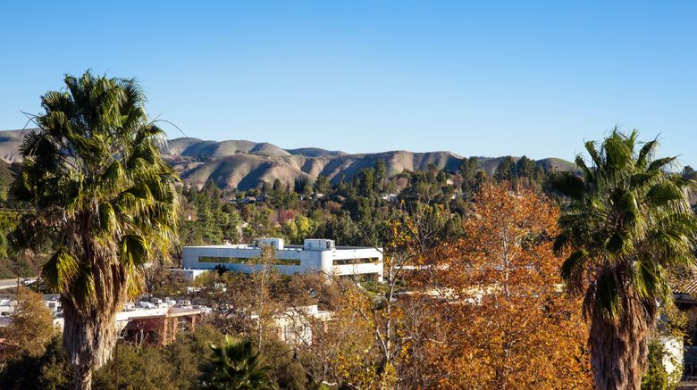 <b>Sheraton Agoura Hills Hotel Exterior</b>. Images powered by <a href="https://www.leonardoworldwide.com/" title="Leonardo Worldwide" target="_blank">Leonardo</a>.