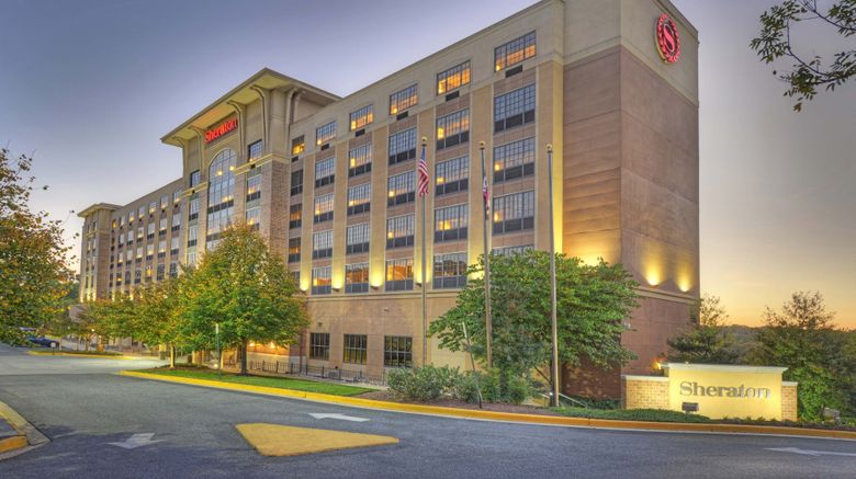 Sheraton Baltimore Washington Airport Exterior. Images powered by <a href="https://www.leonardoworldwide.com" target="_blank" rel="noopener">Leonardo</a>.