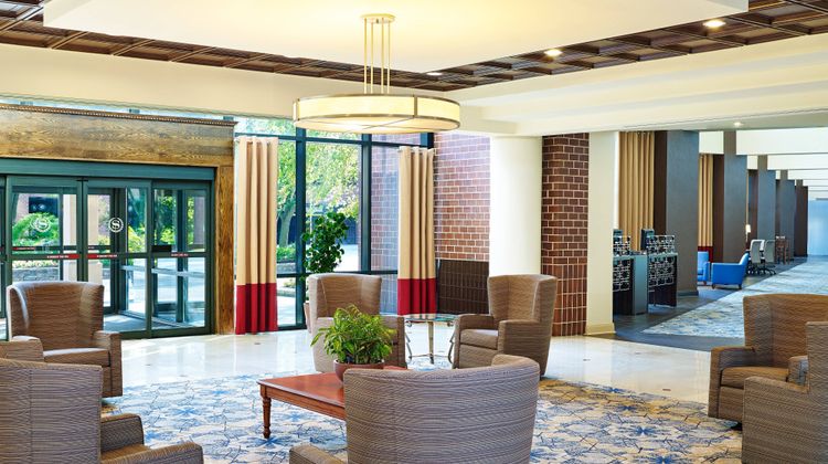 Sheraton Baltimore North Hotel Lobby