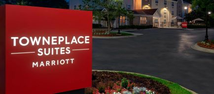 TownePlace Suites Savannah Midtown Exterior