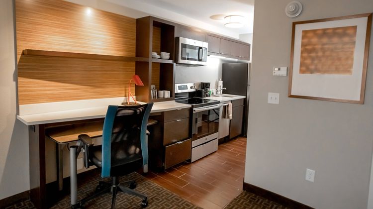 TownePlace Suites Louisville Airport Room