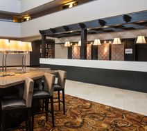 Sheraton Minneapolis West Hotel Lobby