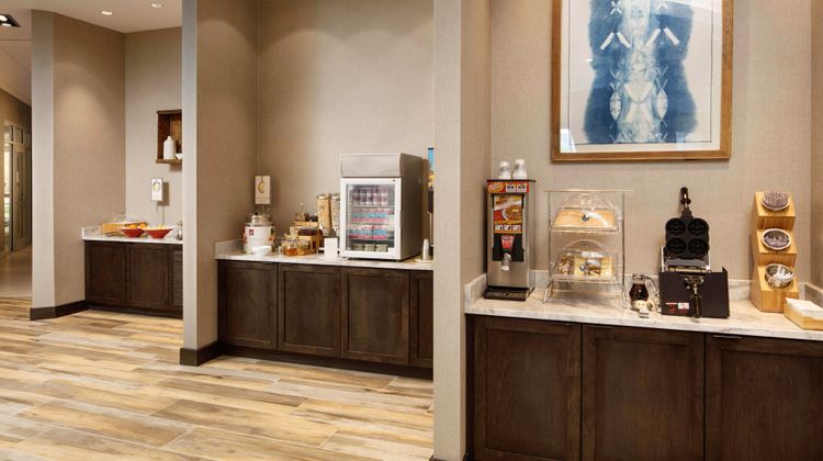 TownePlace Suites Louisville Northeast Restaurant