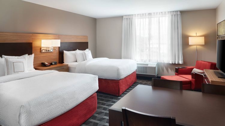 TownePlace Suites Louisville Northeast Suite