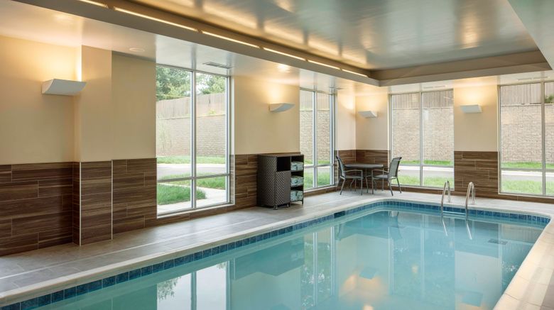 <b>TownePlace Suites Louisville Northeast Pool</b>. Images powered by <a href="https://www.leonardoworldwide.com/" title="Leonardo Worldwide" target="_blank">Leonardo</a>.