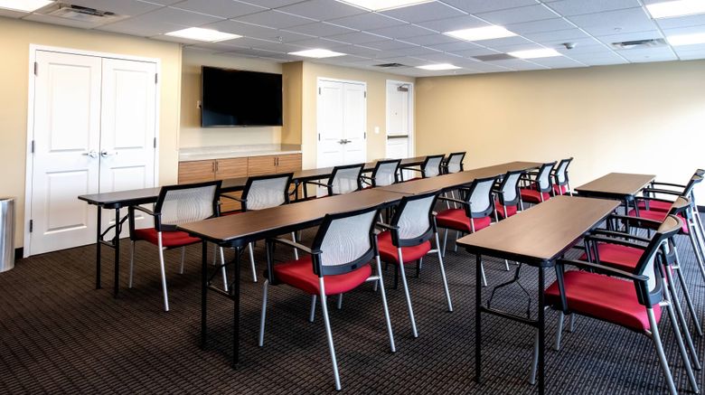 <b>TownePlace Suites Louisville Airport Meeting</b>. Images powered by <a href="https://www.leonardoworldwide.com/" title="Leonardo Worldwide" target="_blank">Leonardo</a>.