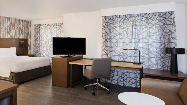 Residence Inn Columbus Suite