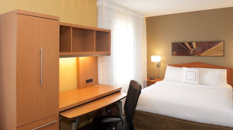 <b>TownePlace Suites by Marriott Suite</b>. Images powered by <a href="https://www.leonardoworldwide.com/" title="Leonardo Worldwide" target="_blank">Leonardo</a>.