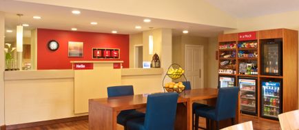 TownePlace Suites by Marriott Lobby