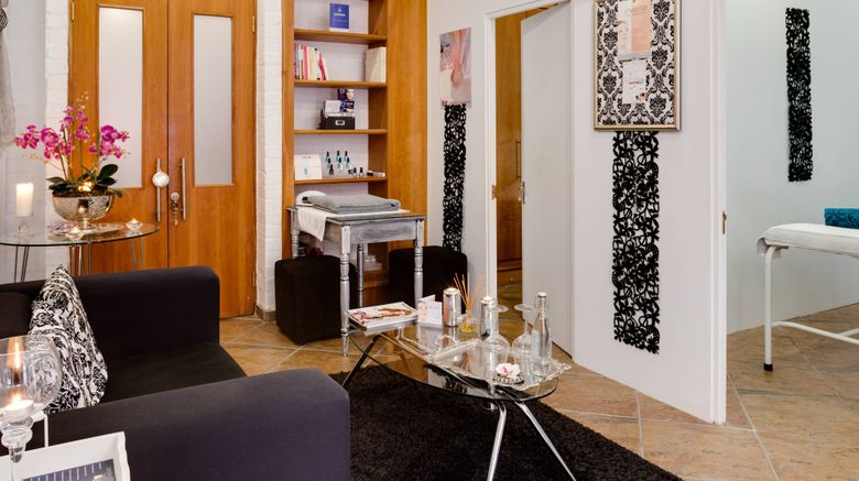 <b>Protea Hotel by Marriott Stellenbosch Spa</b>. Images powered by <a href="https://www.leonardoworldwide.com/" title="Leonardo Worldwide" target="_blank">Leonardo</a>.