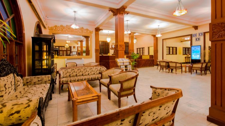 Protea Hotel Courtyard Lobby