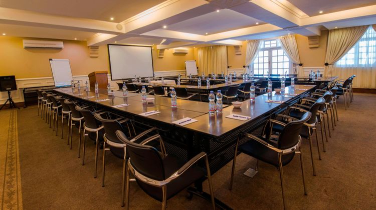 Protea Hotel Courtyard Meeting