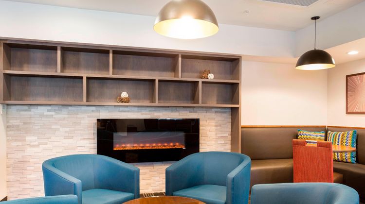 TownePlace Suites San Mateo Foster City Lobby