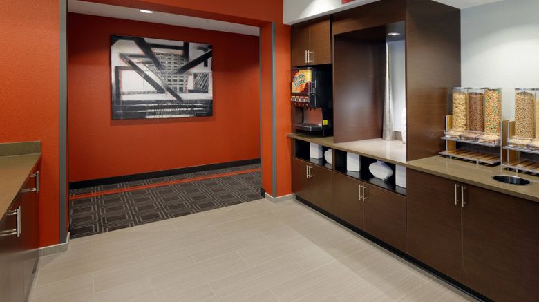 <b>TownePlace Suites Springfield Restaurant</b>. Images powered by <a href="https://www.leonardoworldwide.com/" title="Leonardo Worldwide" target="_blank">Leonardo</a>.