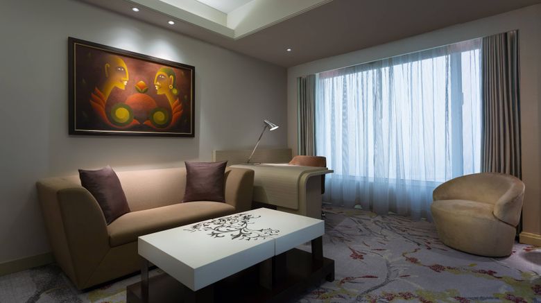<b>Le Meridien Gurgaon Delhi NCR Suite</b>. Images powered by <a href="https://www.leonardoworldwide.com/" title="Leonardo Worldwide" target="_blank">Leonardo</a>.