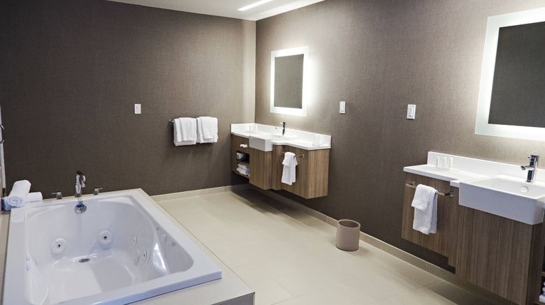 <b>SpringHill Suites Somerset Franklin Twp Room</b>. Images powered by <a href="https://www.leonardoworldwide.com/" title="Leonardo Worldwide" target="_blank">Leonardo</a>.