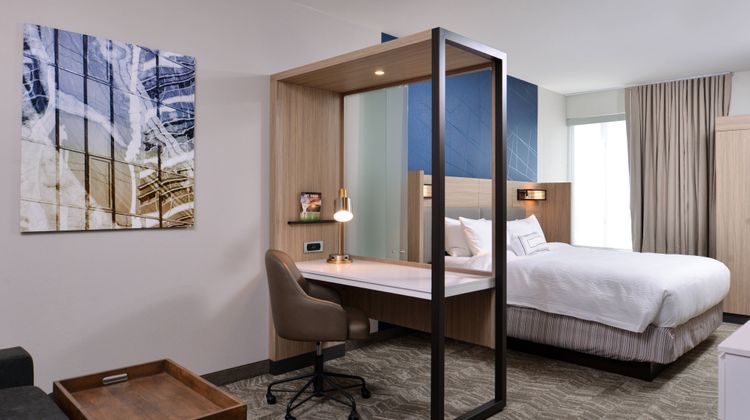 SpringHill Suites Springfield Southwest Suite