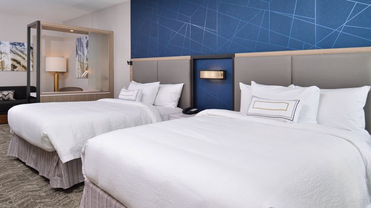 SpringHill Suites Springfield Southwest Suite