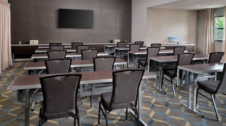 <b>Residence Inn Costa Mesa Newport Beach Meeting</b>. Images powered by <a href="https://www.leonardoworldwide.com/" title="Leonardo Worldwide" target="_blank">Leonardo</a>.