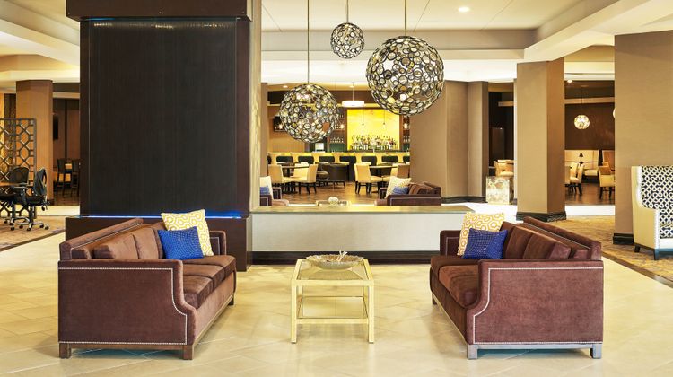 Sheraton Lisle Naperville Hotel Lobby