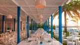 Le Meridien Mina Seyahi Resort & Marina Beach