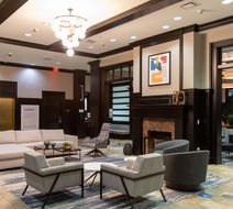 Sheraton Chicago Northbrook Hotel Lobby