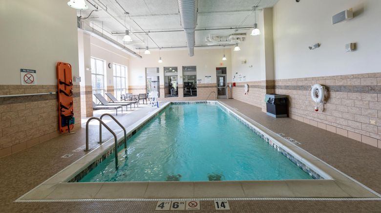 <b>Sheraton Chicago Northbrook Hotel Pool</b>. Images powered by <a href="https://www.leonardoworldwide.com/" title="Leonardo Worldwide" target="_blank">Leonardo</a>.