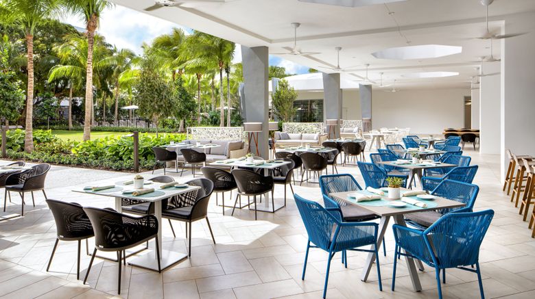 <b>Le Meridien Dania Beach at FLL Airport Pool</b>. Images powered by <a href="https://www.leonardoworldwide.com/" title="Leonardo Worldwide" target="_blank">Leonardo</a>.