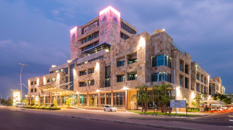 Protea Hotel Gaborone Masa Square Exterior