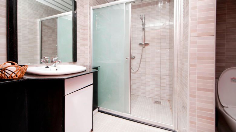 <b>Protea Hotel Entebbe Room</b>. Images powered by <a href="https://www.leonardoworldwide.com/" title="Leonardo Worldwide" target="_blank">Leonardo</a>.