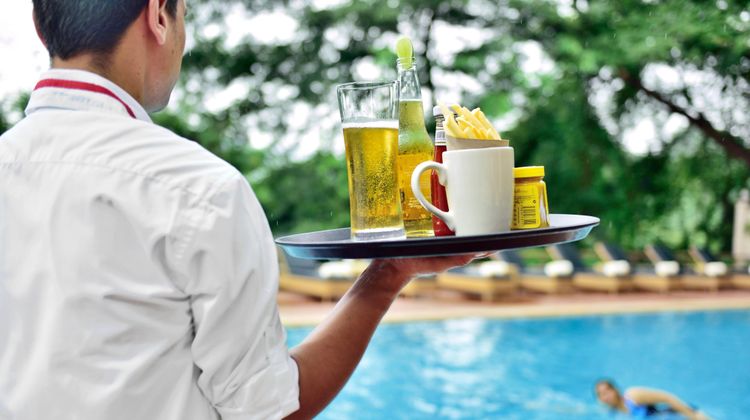 Lakeside Chalet-Marriott Executive Apts Pool