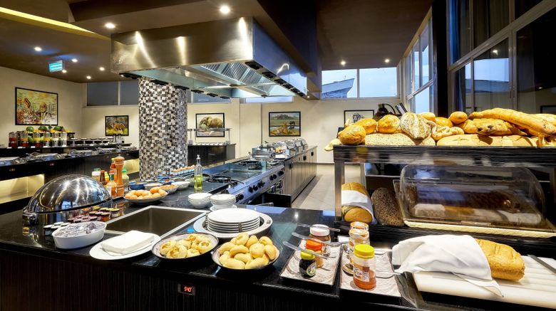 <b>Protea Hotel Kampala Skyz Restaurant</b>. Images powered by <a href="https://www.leonardoworldwide.com/" title="Leonardo Worldwide" target="_blank">Leonardo</a>.