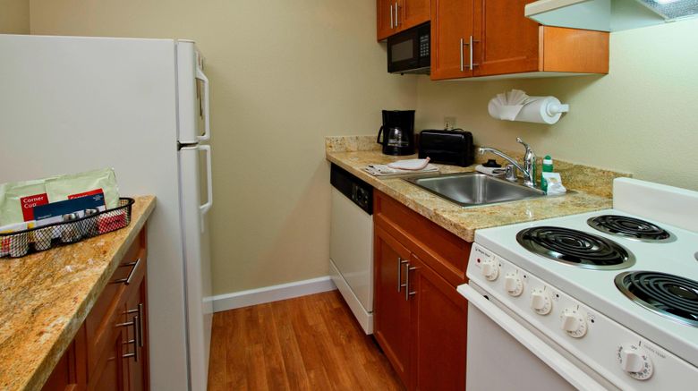 <b>TownePlace Suites San Jose Cupertino Room</b>. Images powered by <a href="https://www.leonardoworldwide.com/" title="Leonardo Worldwide" target="_blank">Leonardo</a>.