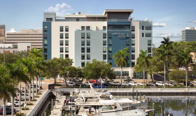 SpringHill Suites By Marriott Downtown Exterior