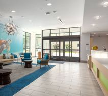 SpringHill Suites By Marriott Downtown Lobby