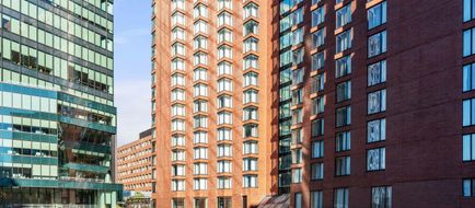 Boston Marriott Cambridge Exterior