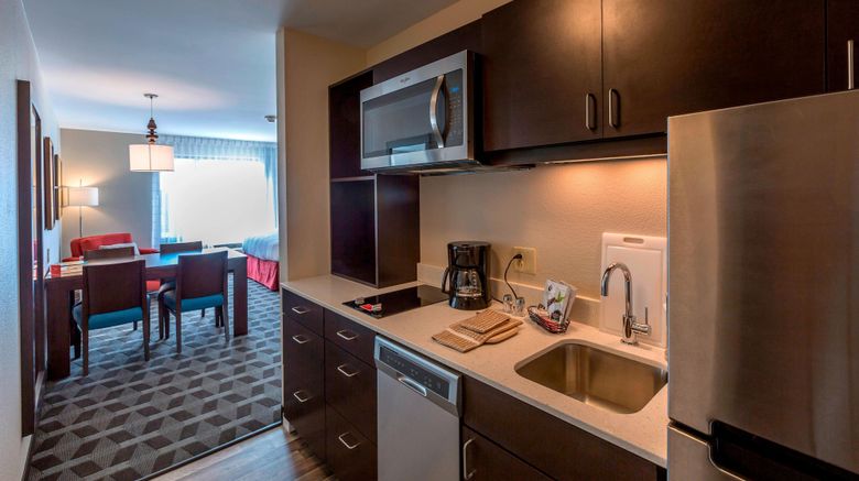 <b>TownePlace Suites Hopkinsville Room</b>. Images powered by <a href="https://www.leonardoworldwide.com/" title="Leonardo Worldwide" target="_blank">Leonardo</a>.