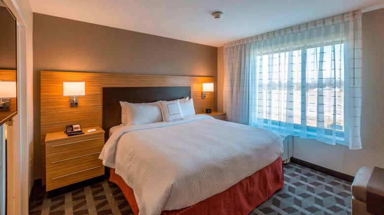 <b>TownePlace Suites Hopkinsville Suite</b>. Images powered by <a href="https://www.leonardoworldwide.com/" title="Leonardo Worldwide" target="_blank">Leonardo</a>.