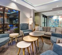 TownePlace Suites by Marriott Lobby