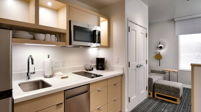 <b>TownePlace Suites Salt Lake City-Murray Room</b>. Images powered by <a href="https://www.leonardoworldwide.com/" title="Leonardo Worldwide" target="_blank">Leonardo</a>.