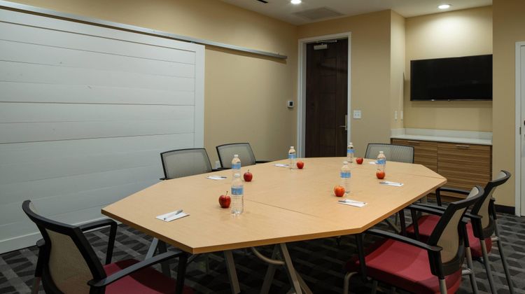 TownePlace Stes by Marriott Clarksville Meeting