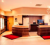 Residence Inn by Marriott Airport Lobby