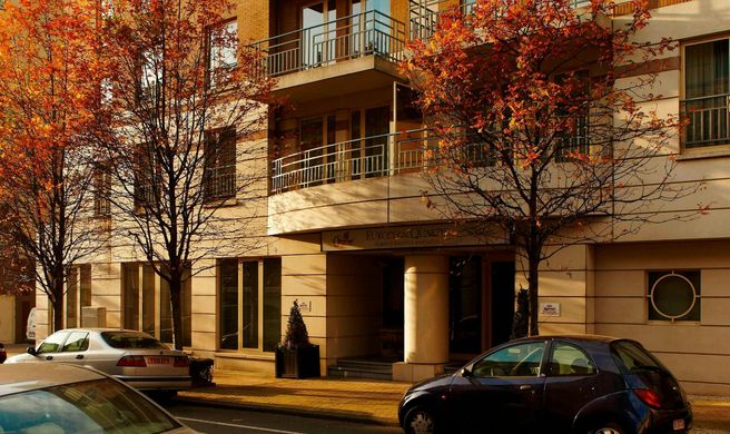 Marriott Exec Apts European Quarters Exterior